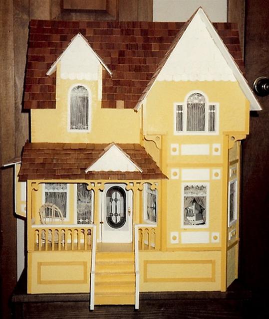 newberg dollhouse