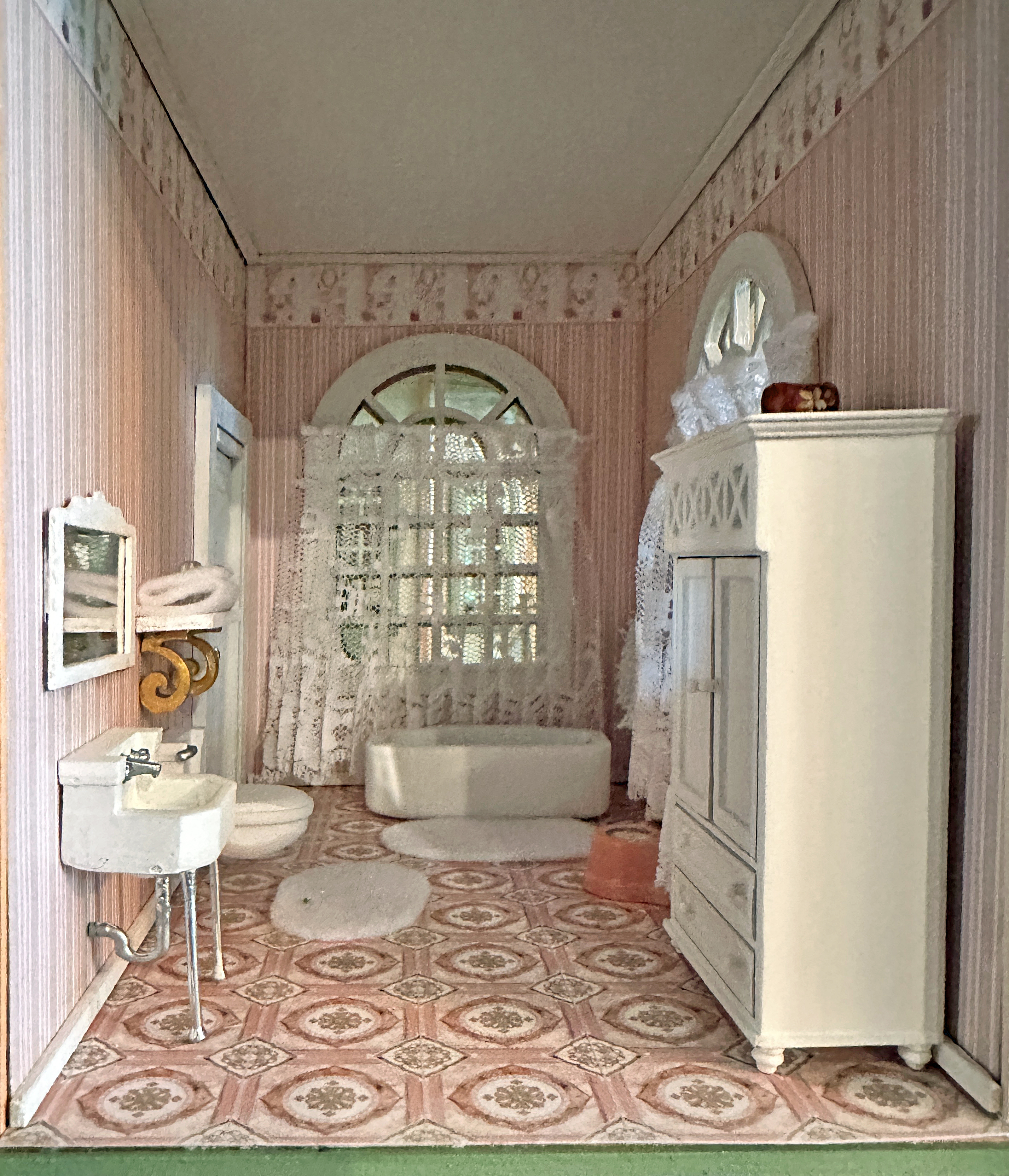 Peach Manor Bathroom